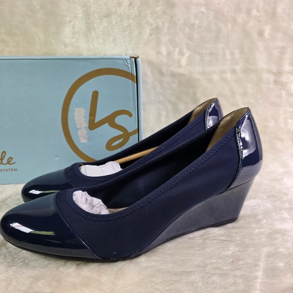 LifeStride Juliana Stretch Navy Patent Fabric Wedge Pumps Womens 11 WIDE NEW